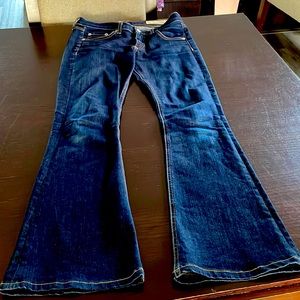 Blue jeans low waisted flare